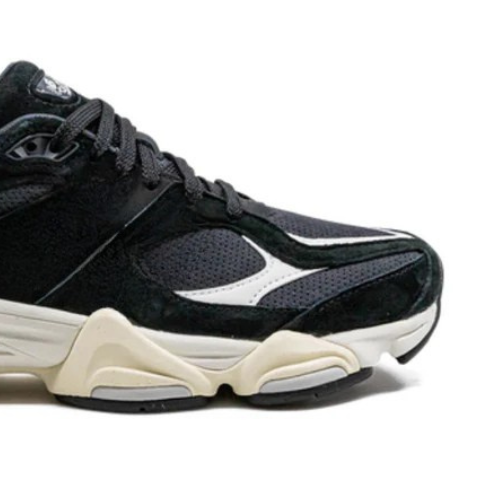 9060 ВLАСК WHITЕ